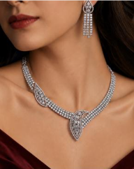 Motif Necklace & Earrings Set