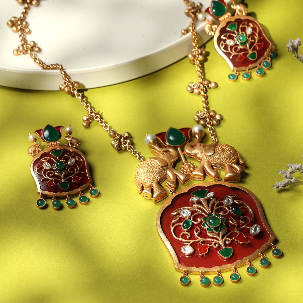 GAJRAAJ KUNDAN MEENAKARI VIRAASAT SET