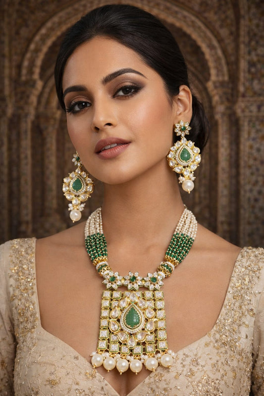 EMERALD RADIANCE HEIRLOOM NECKLACE SET